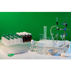 Комплект посуды и оборудования для ученических опытов (химия, физика, биология)