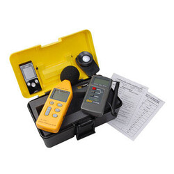 Комплект цифровых приборов (датчиков) для оценки экологического состояния в школе